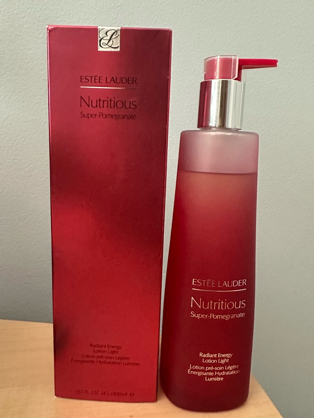 Estée Lauder Nutritious Super-Pomegranate Serum 400ml